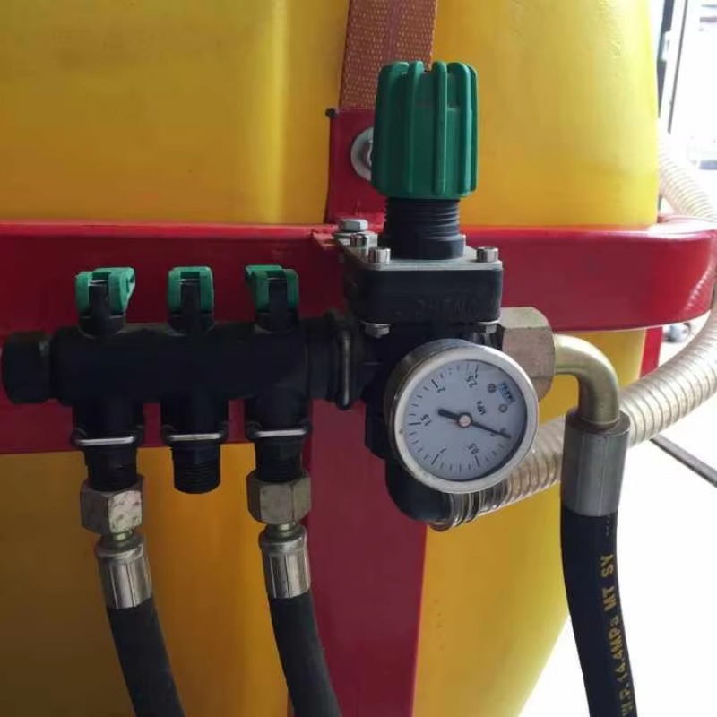 Large Area Spraying Tractor Mo - Orchard Sprayer Tractor review and price